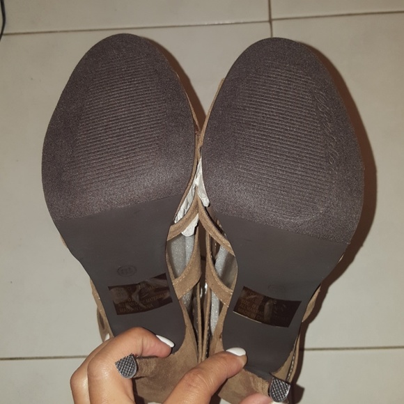 Cutout bootie high heels - Picture 6 of 6